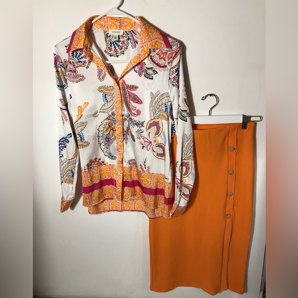 Orange Tamara H blouse and H&M skirt! The perfect duo.